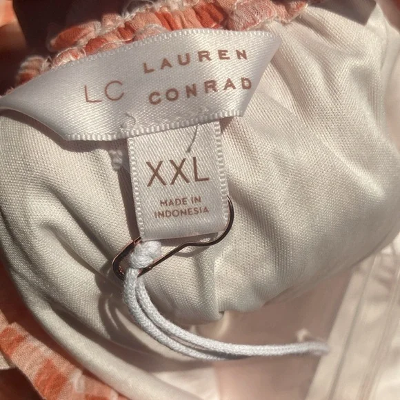 LC Lauren Conrad check print ruffle detail boho top XXL - Picture 13 of 17